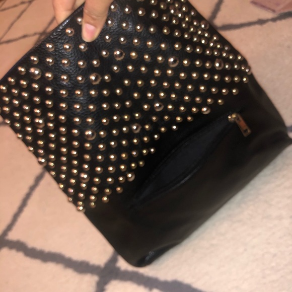 H&M foldable clutch with gold studs - Picture 4 of 5